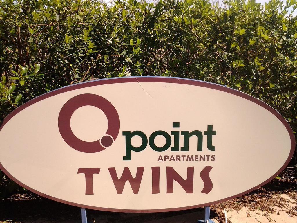 Point Twins